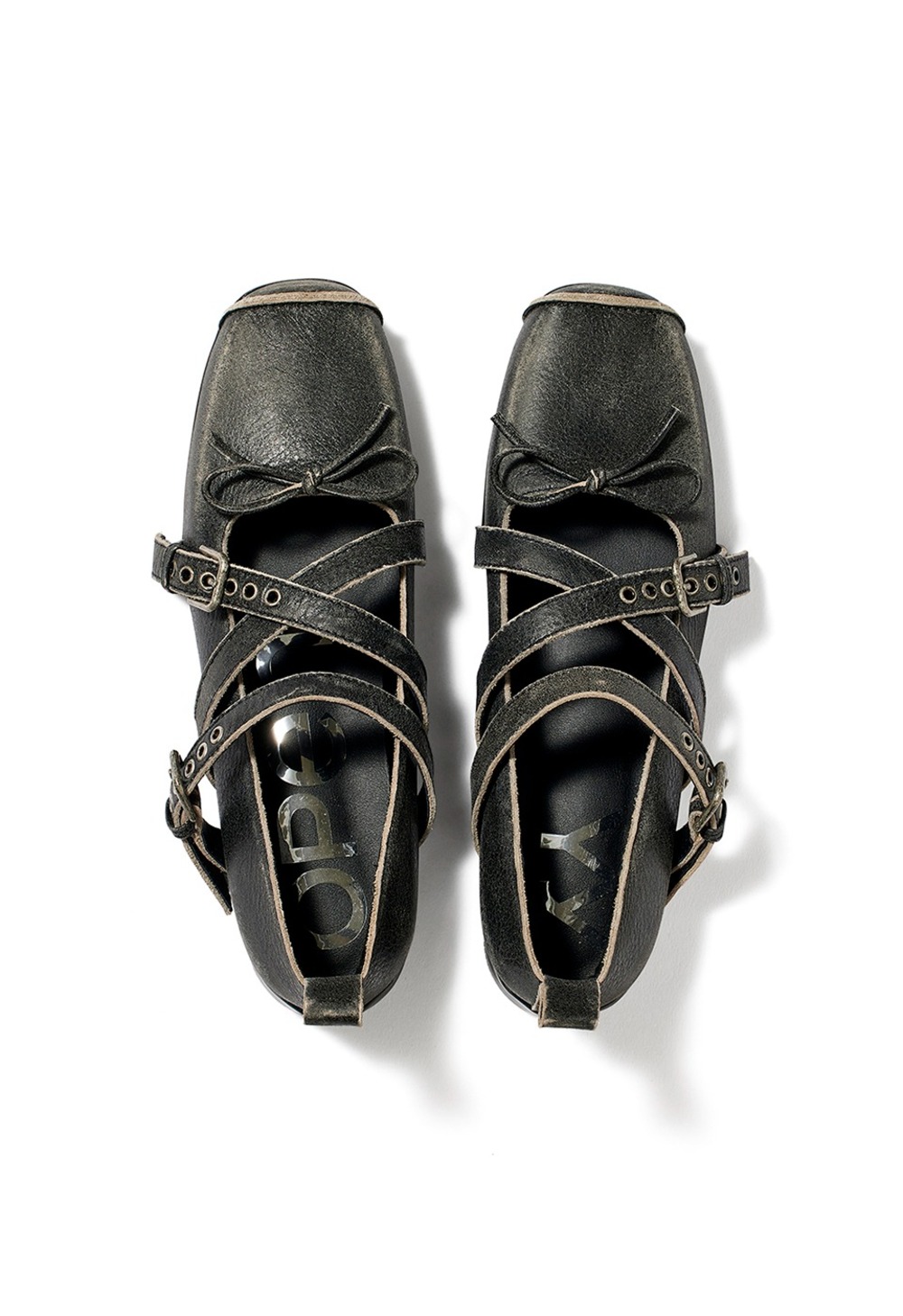 CROSS BUCKLE BALLET FLATS